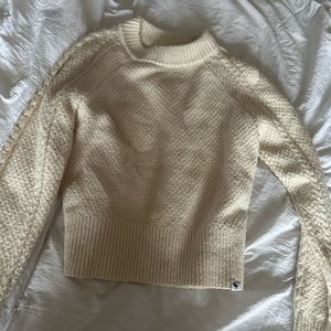 Abercrombie n fitch crème sweater